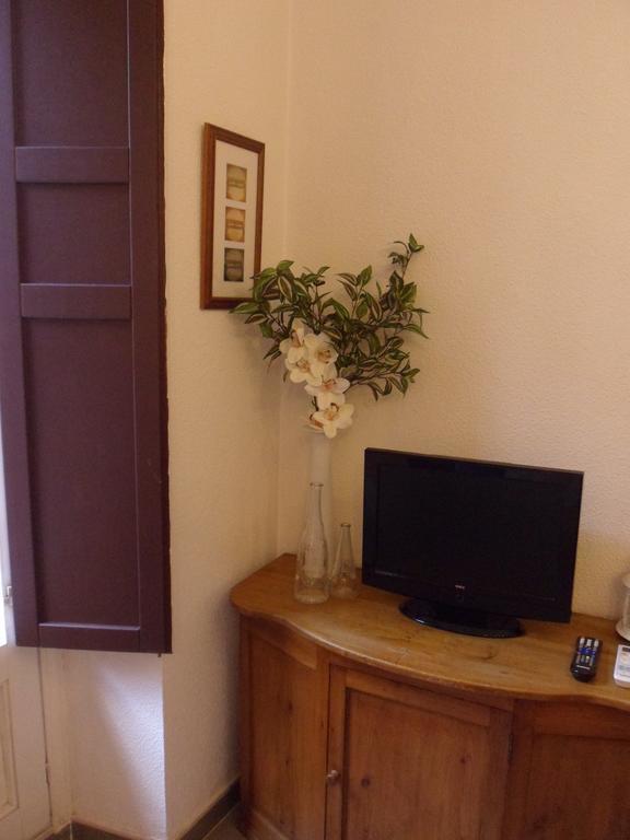 Apartamento Temporada Madrid Luaran gambar