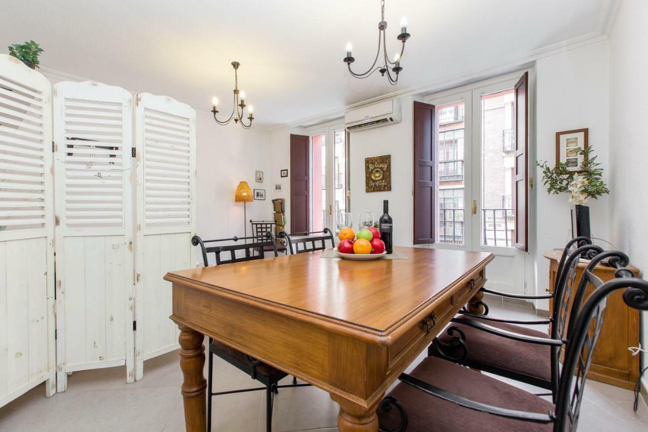Apartamento Temporada Madrid Luaran gambar